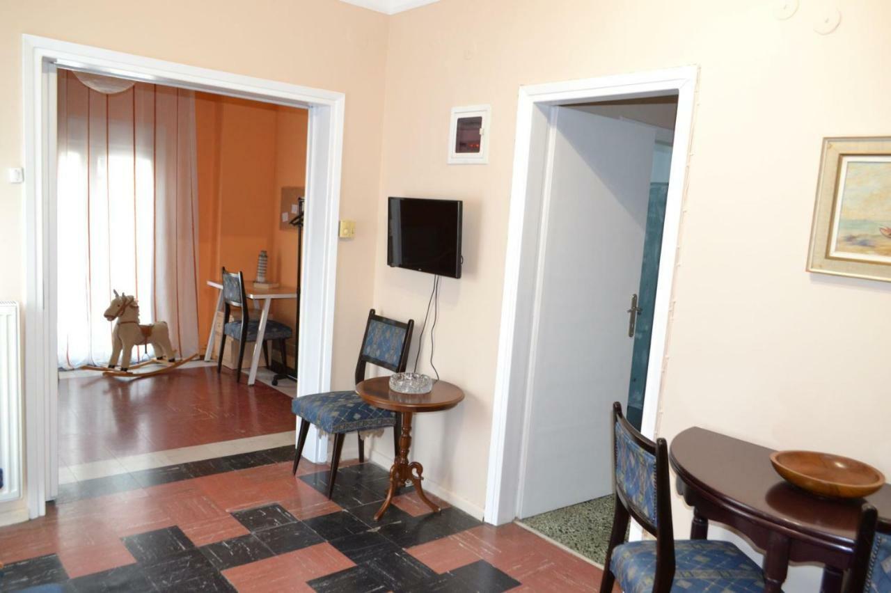 Agia Sofia'S Down Town Flat Apartment เทสซาโลนิกิ ภายนอก รูปภาพ